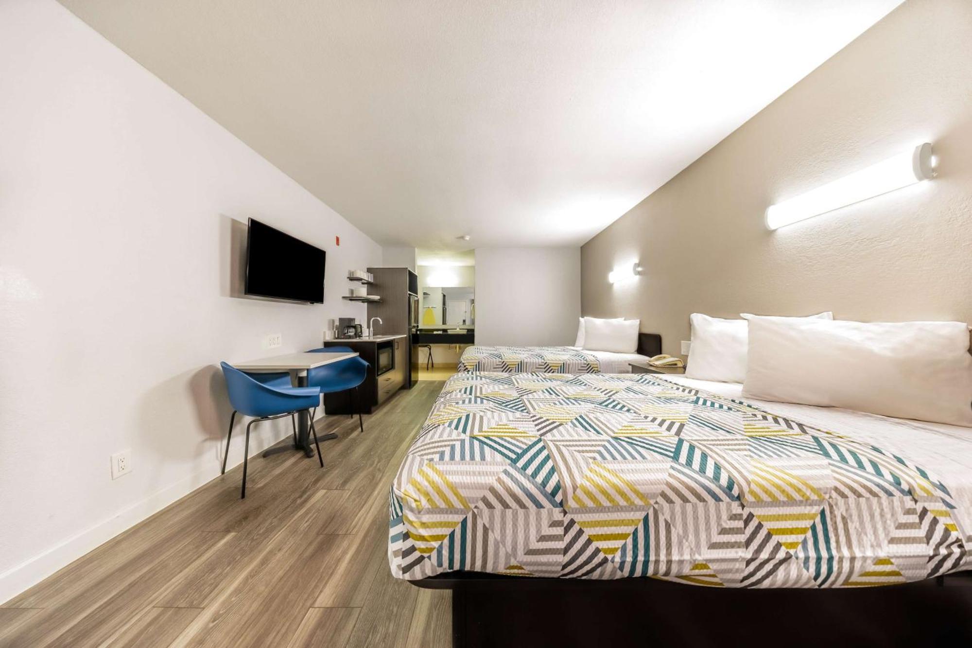 Studio 6 Fort Worth, Tx - Stockyards East Экстерьер фото